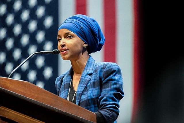 640px-Ilhan_Omar_(29502697824) - Poli Alert Ilhan Omar