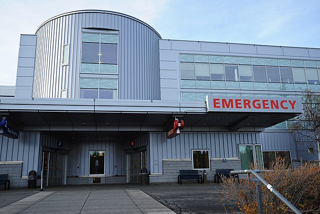 Providence_Alaska_Medical_Center_emergency_room - Poli Alert emergency medical center