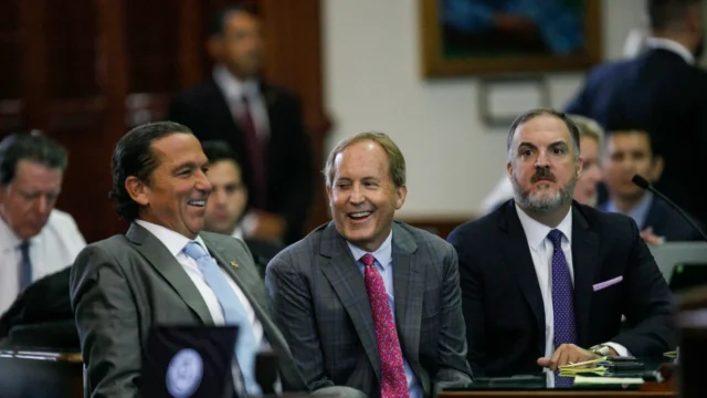 - Poli Alert Texas Attorney General Ken Paxton