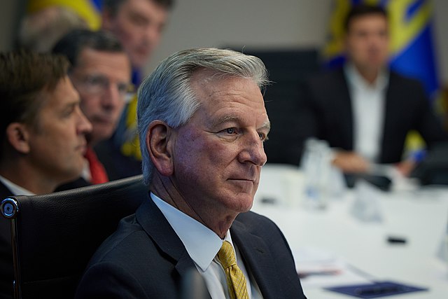 - Poli Alert Sen. Tommy Tuberville