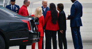 President Joe Biden and UAW President Shawn Fain