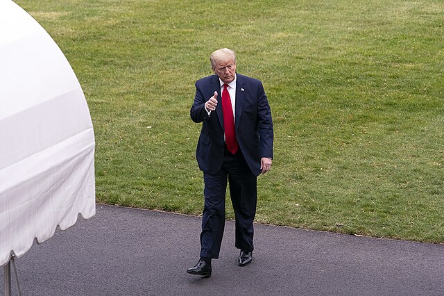President_Trump_Returns_to_the_White_House_(49923073841) - Poli Alert President Donald Trump