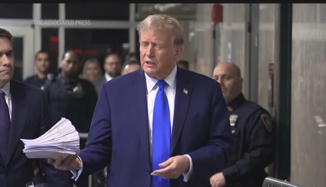 - Poli Alert President Donald Trump