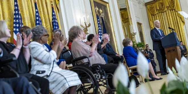 Biden awards Presidential Medal of Freedom