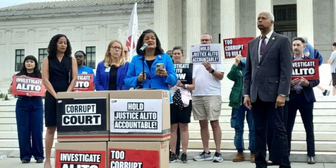 Jayapal speaks at press conference outside Supreme Court