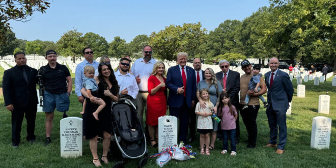 President Donald trump at Arlington National Cemetery