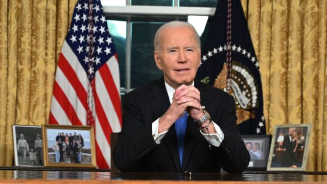 Biden - Poli Alert President Joe Biden in the Oval Office