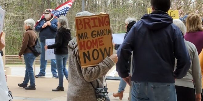 abrego garcia protesters