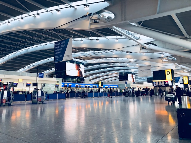airport - Poli Alert airport