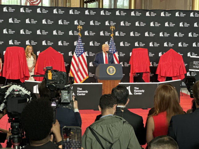 Trump, Kennedy Center - Poli Alert President Trump at The Kennedy Center