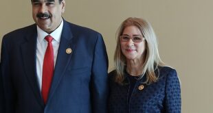 Nicolás Maduro and wife Cilia Flores