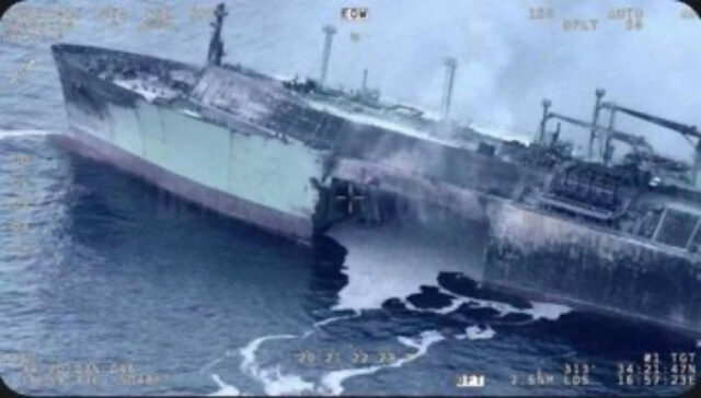 Iranian warship - Poli Alert Iranian warship