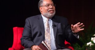 Lonnie Bunch